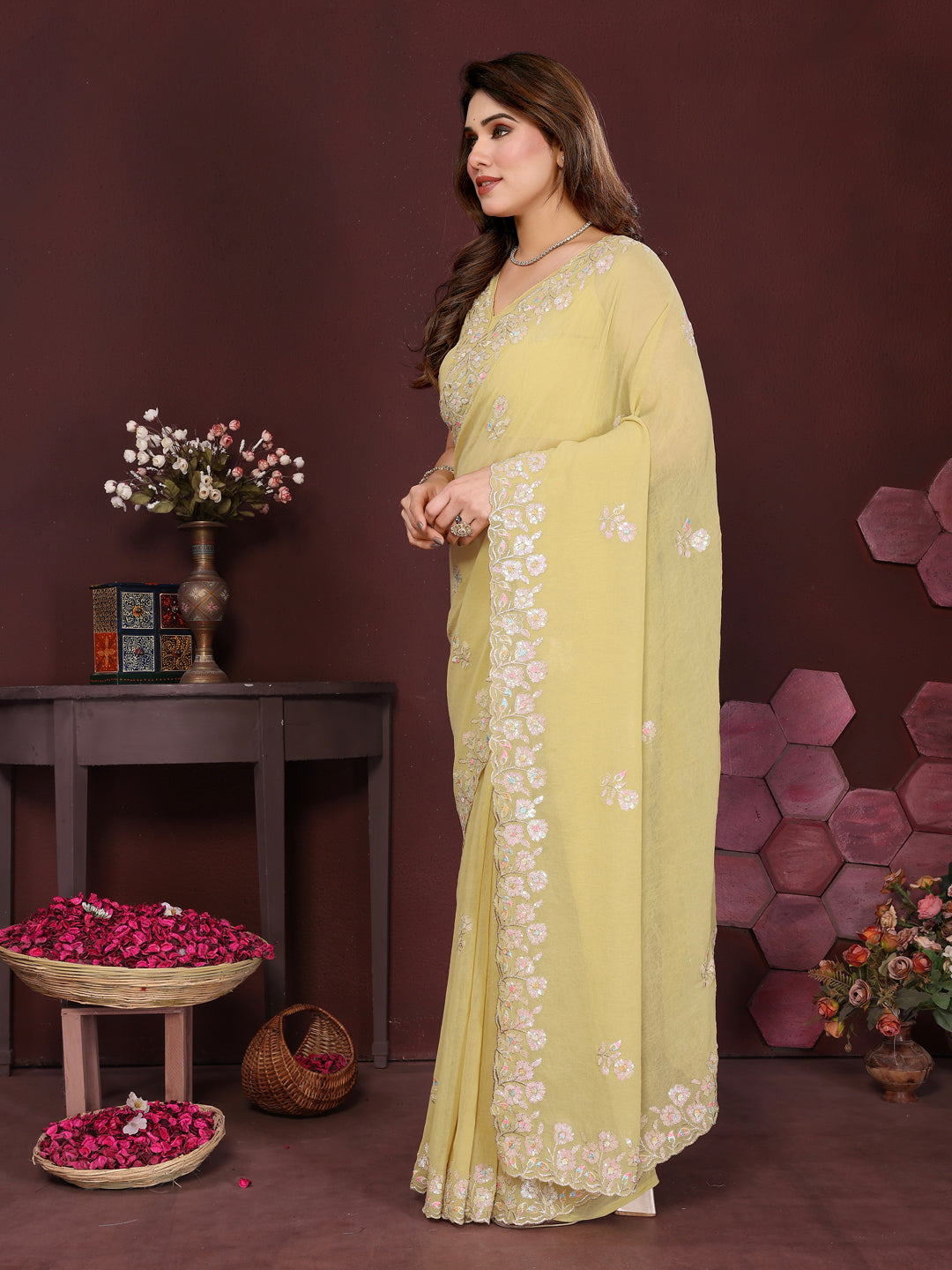 Urban Pallu Embroidered Poly Georgette Daily Saree