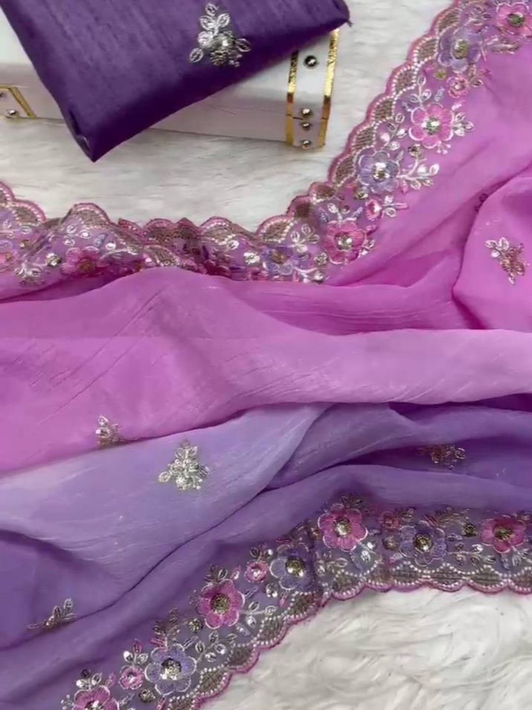Urban Pallu Solid Poly Georgette Traditional Saree