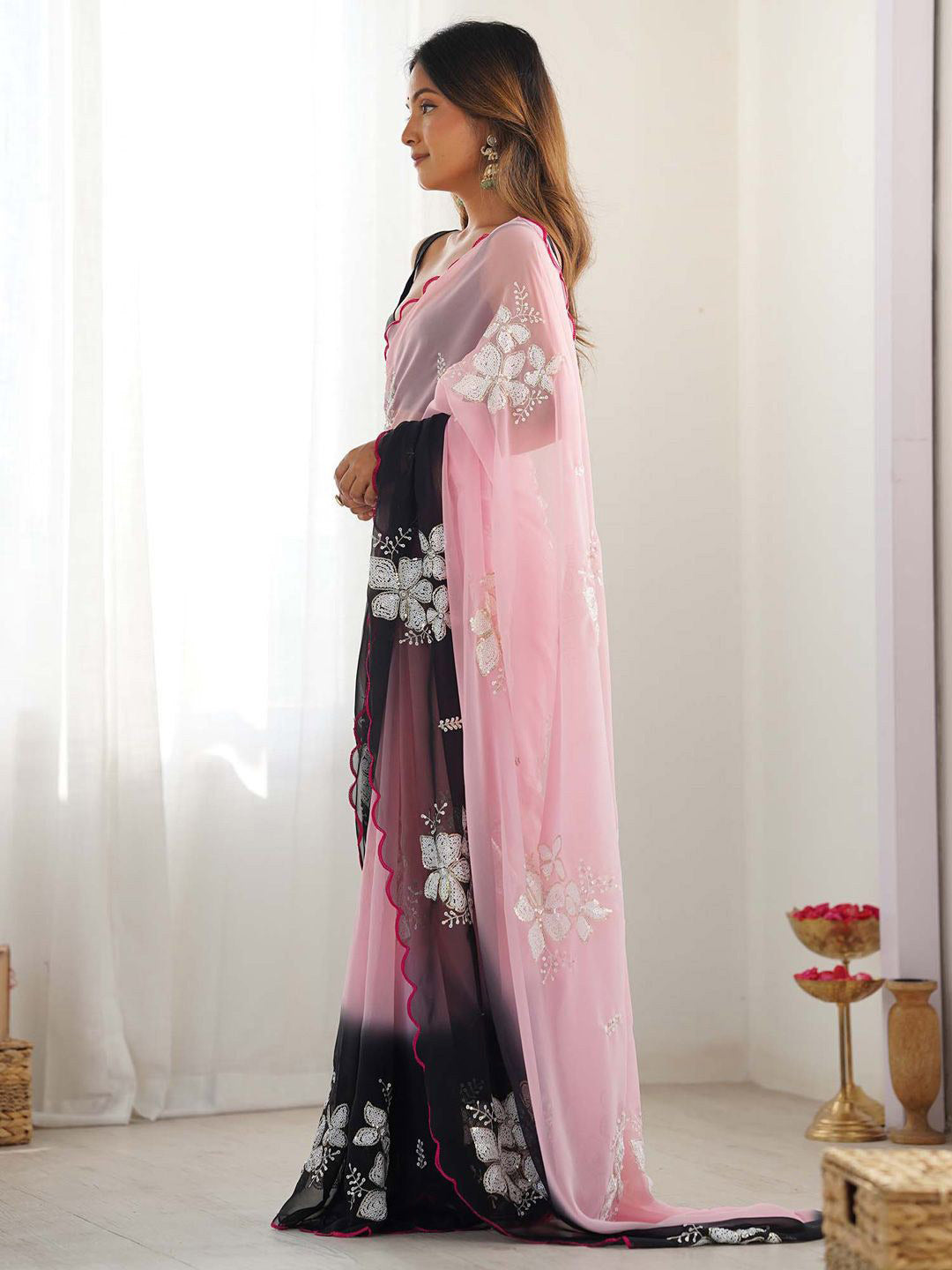 Urban Pallu Printed Poly Georgette Daily Saree