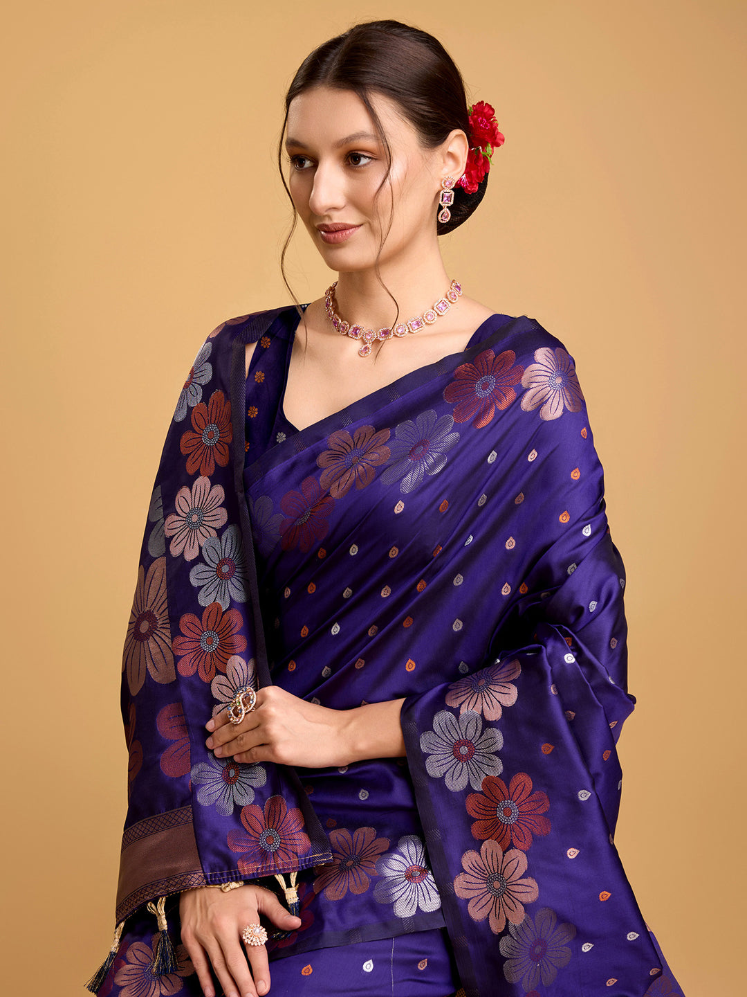 Urban Pallu Woven Design Silk Blend Party Saree
