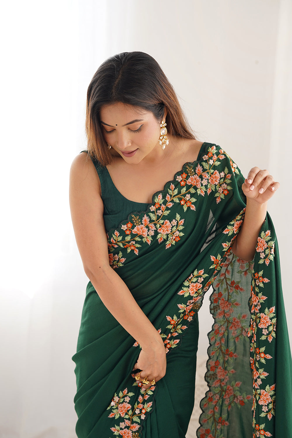 Urban Pallu Solid Silk Blend Festive Saree