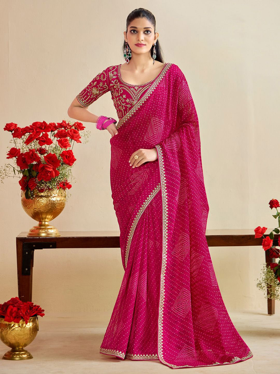 Urban Pallu Ethnic Motifs Embroidered Poly Georgette Heavy Work Saree