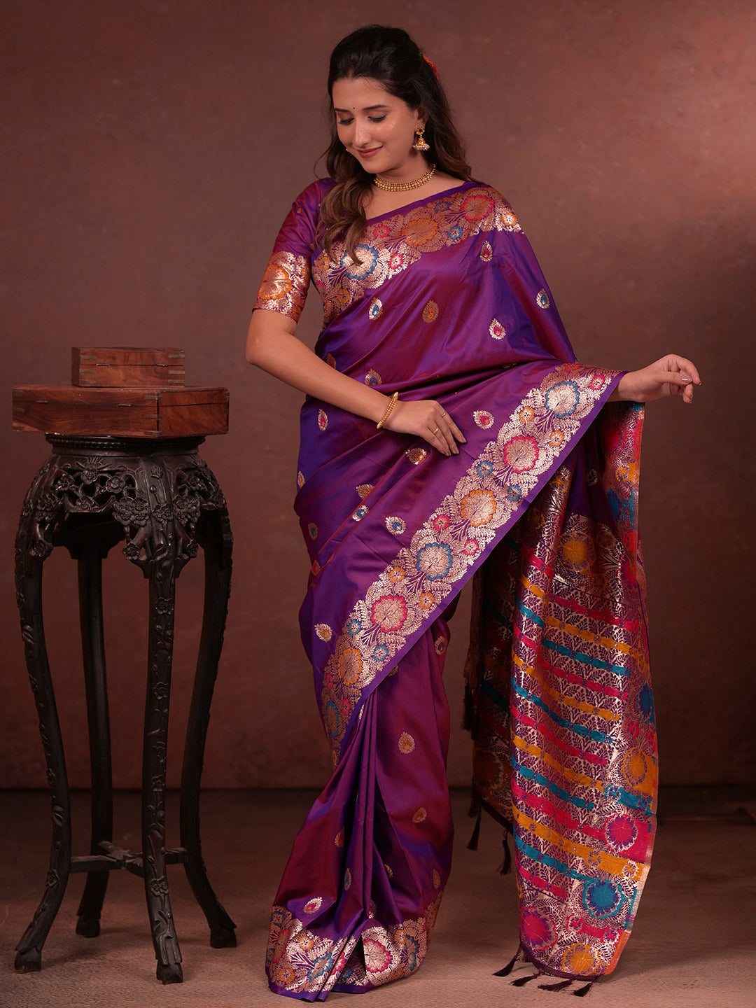 Urban Pallu Woven Design Silk Blend Traditional Saree