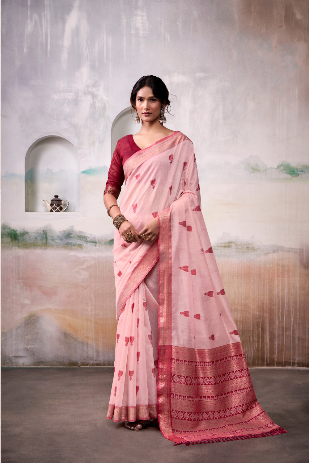 Urban Pallu Woven Design Cotton Blend Daily Saree