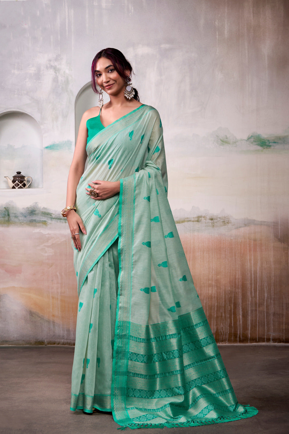 Urban Pallu Woven Design Cotton Blend Daily Saree