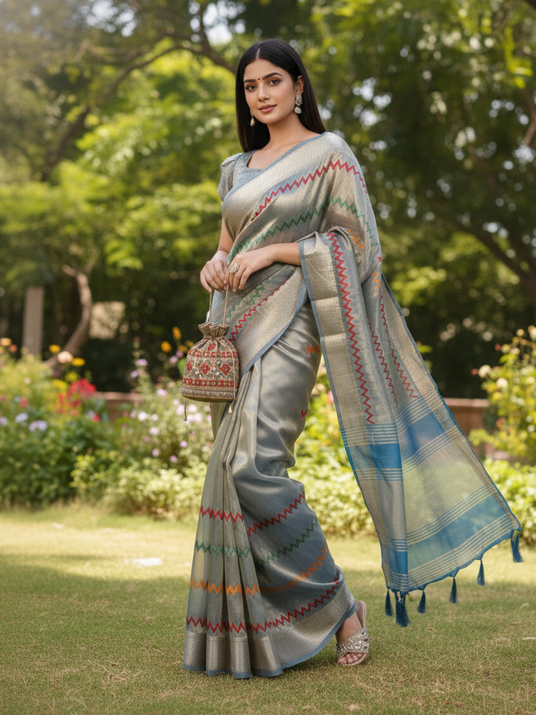 Urban Pallu Floral Sequinned Silk Blend Fusion Saree
