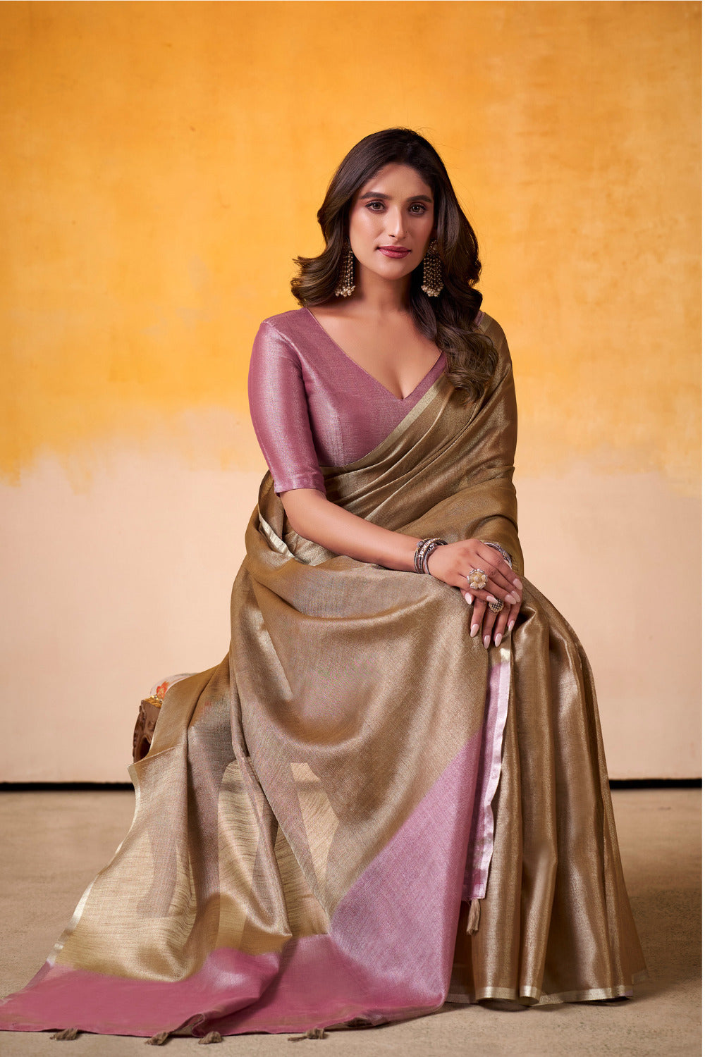 Urban Pallu Woven Design Cotton Blend Daily Saree