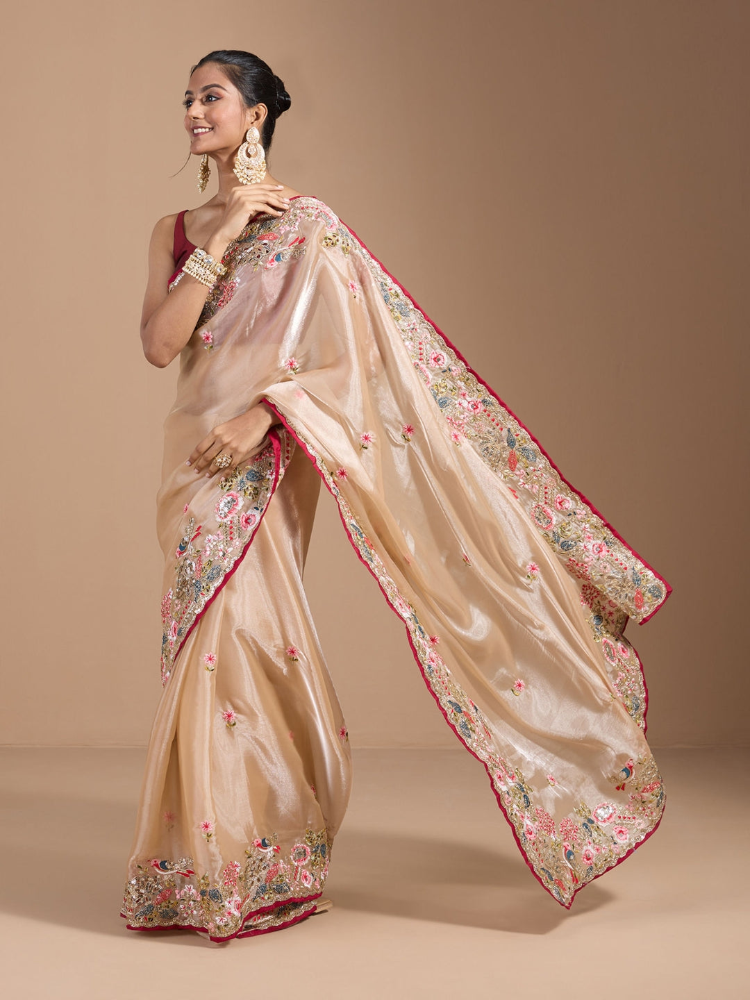 Urban Pallu Solid Tissue Festive Saree