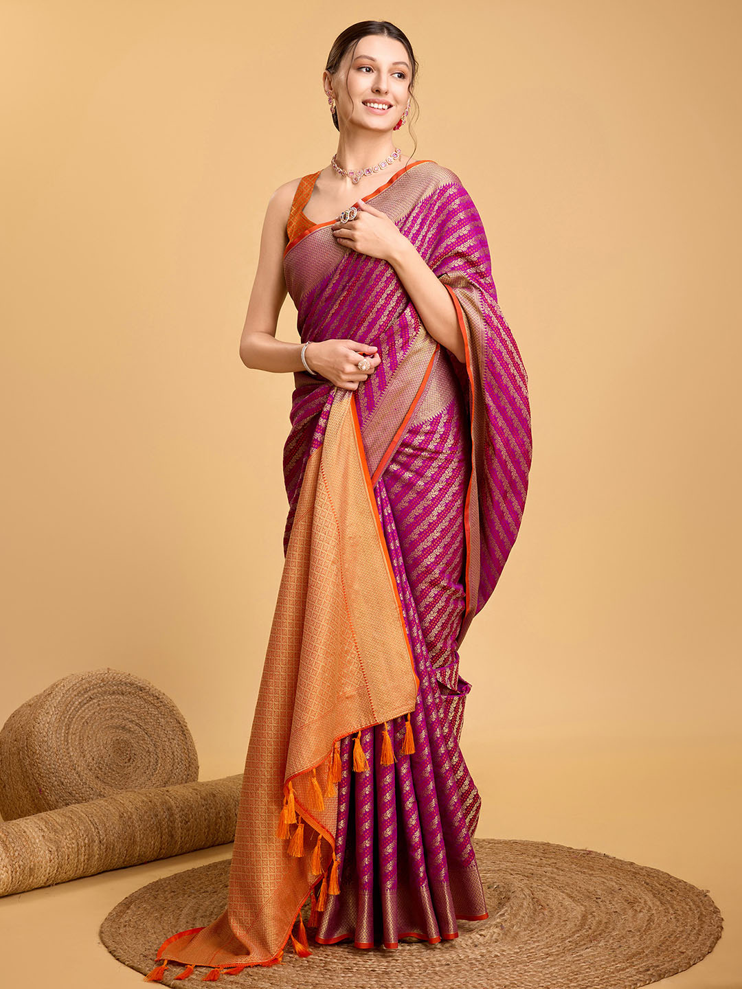 Urban Pallu Woven Design Silk Blend Party Saree