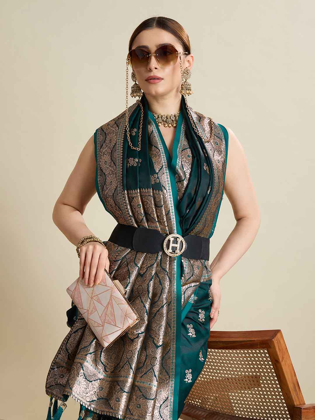 Urban Pallu Woven Design Silk Blend Party Saree