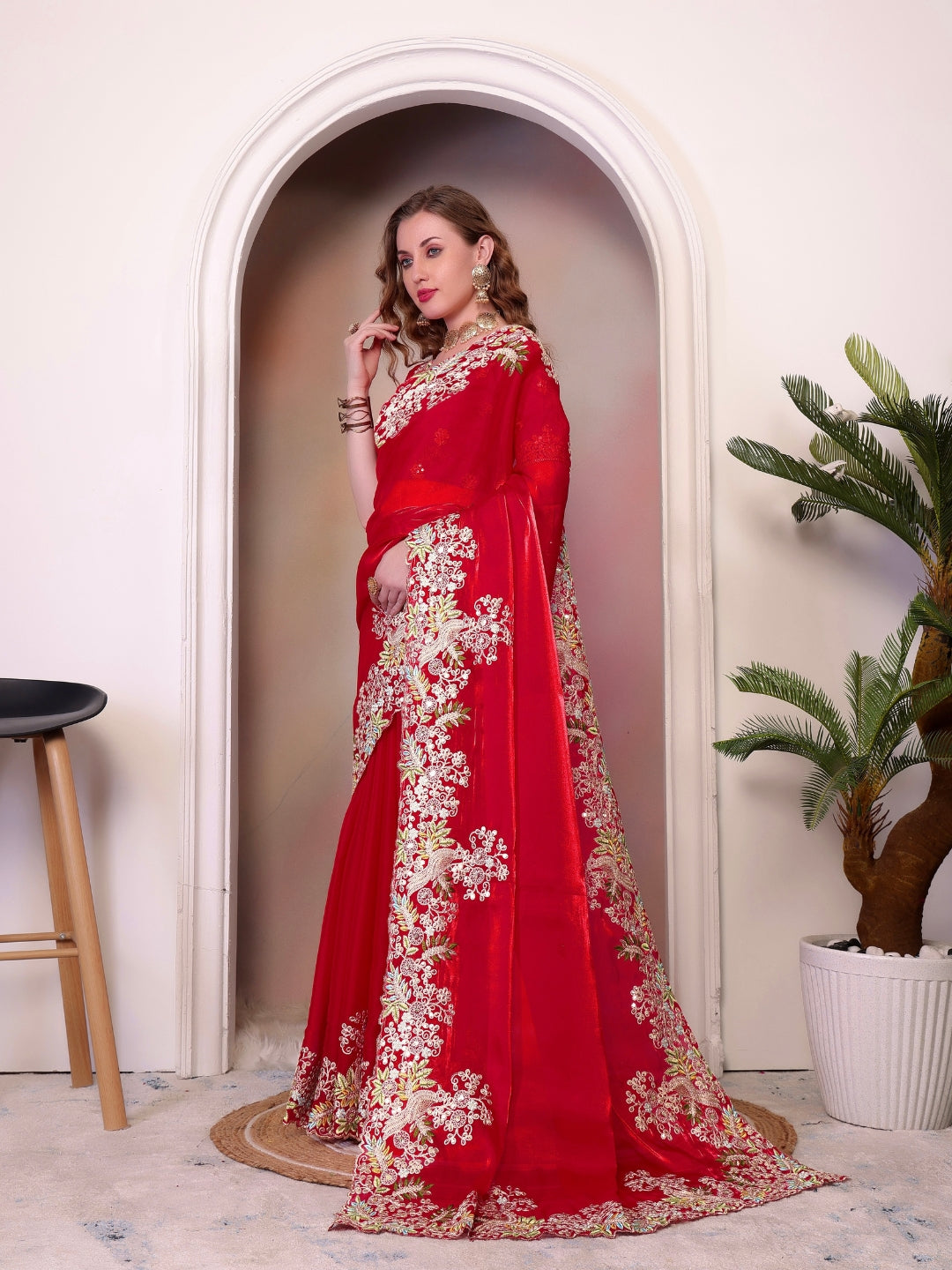 Urban Pallu Solid Silk Blend Festive Saree