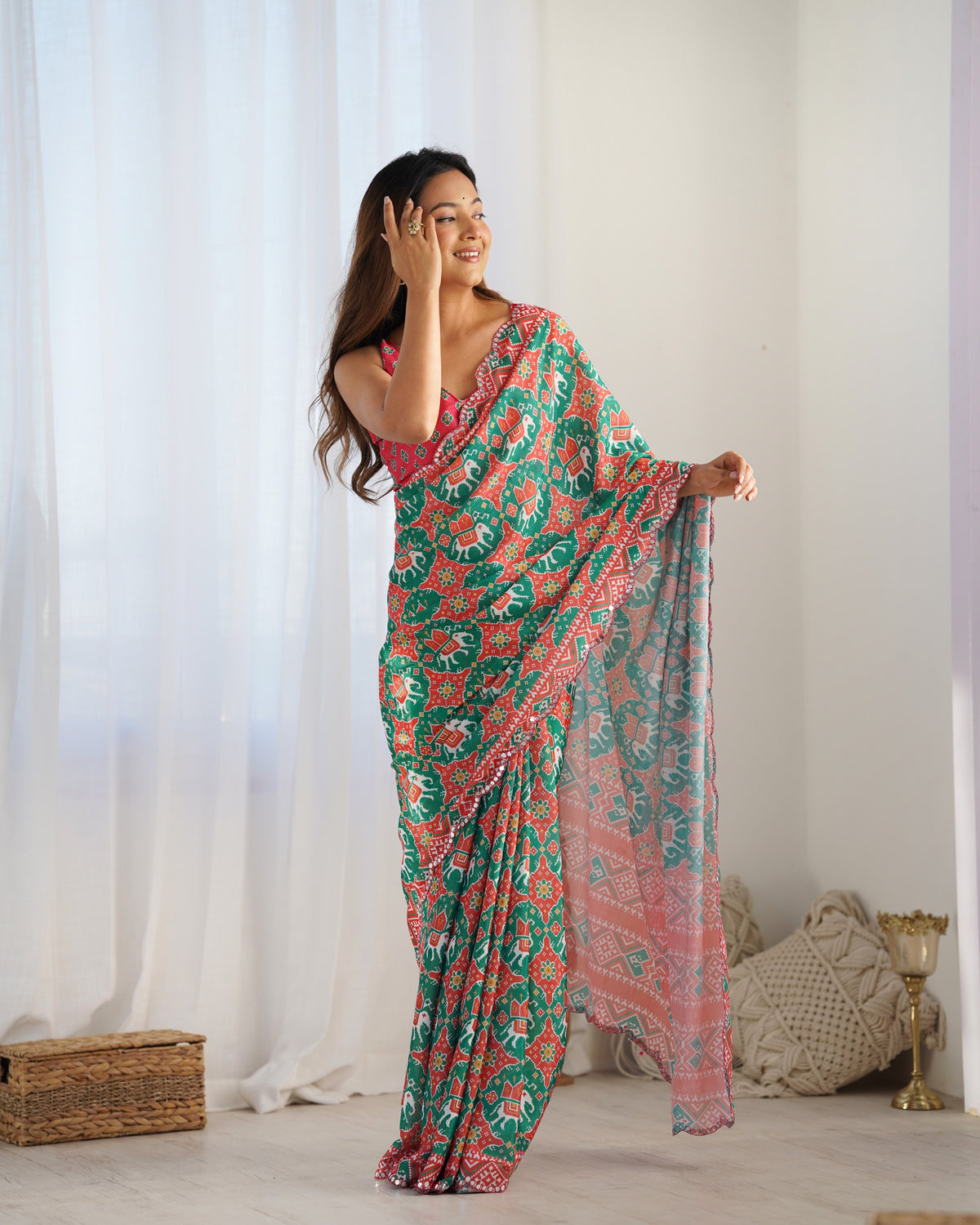 Urban Pallu Ethnic Motifs Mirror Work Silk Blend Saree