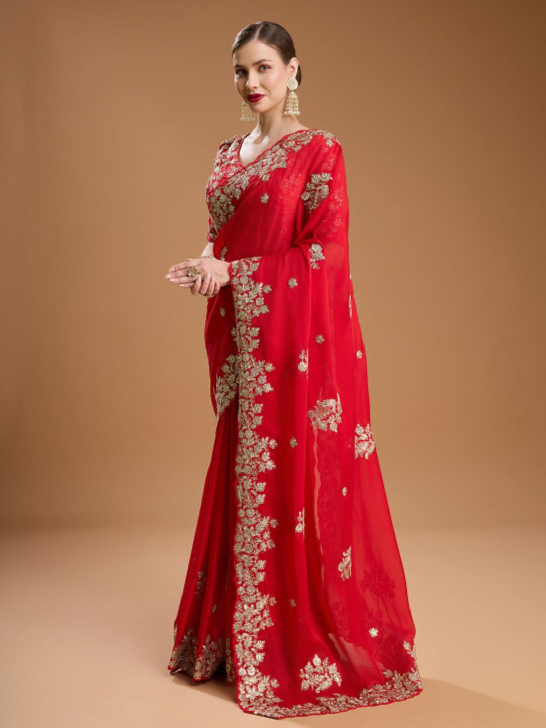 Urban Pallu Embroidered Tissue Festive Saree