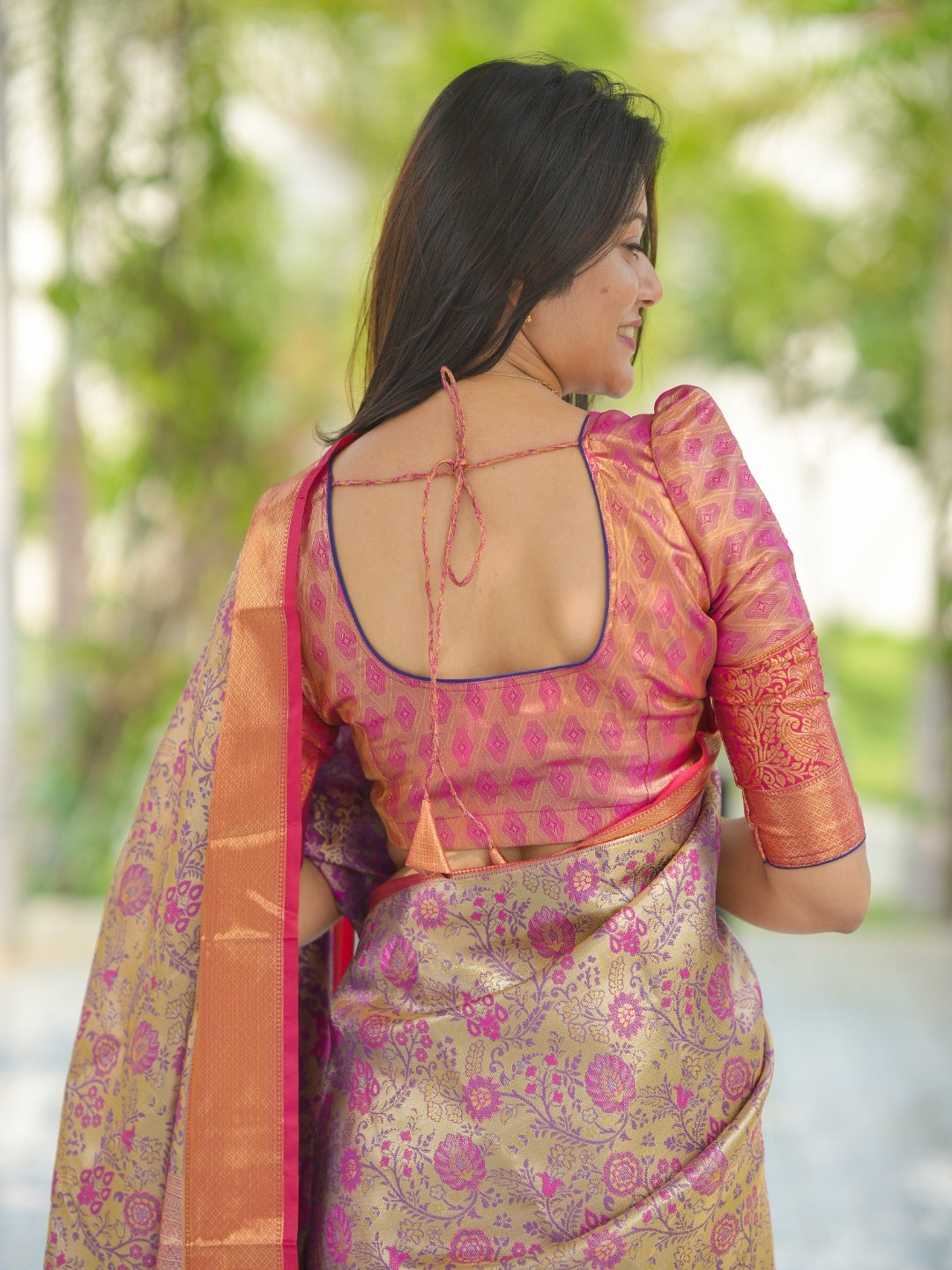 Urban Pallu Woven Design Art Silk Traditional Saree