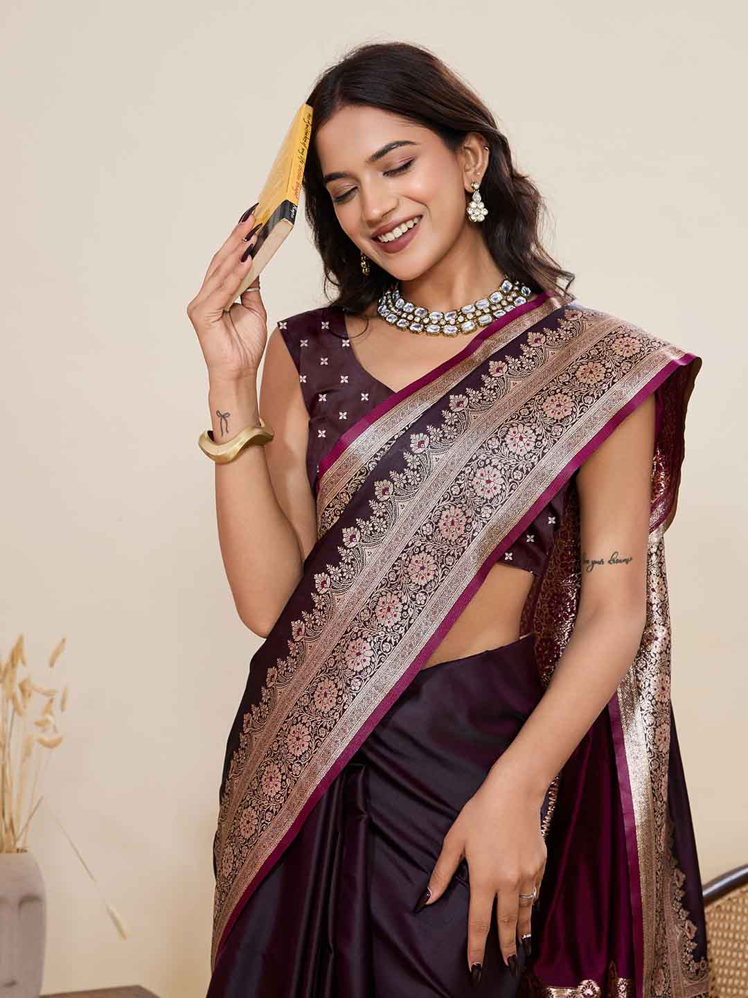 Urban Pallu Woven Design Silk Blend Party Saree