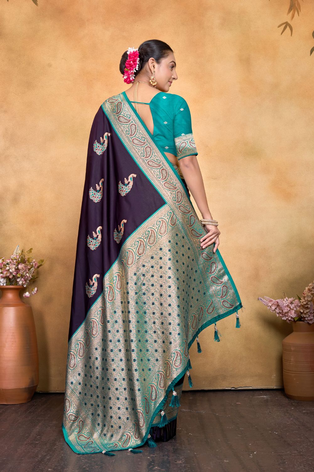 Urban Pallu Woven Design Silk Blend Fusion Saree