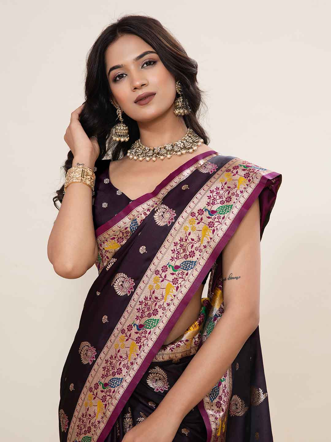 Urban Pallu Woven Design Silk Blend Party Saree