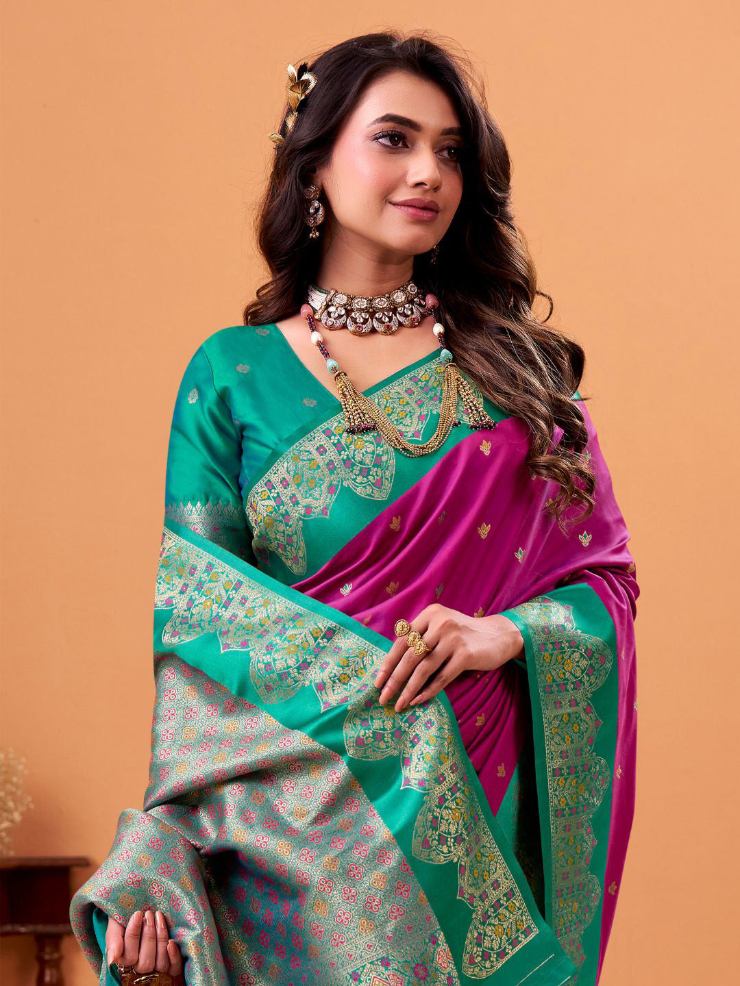 Urban Pallu Solid Silk Blend Festive Saree