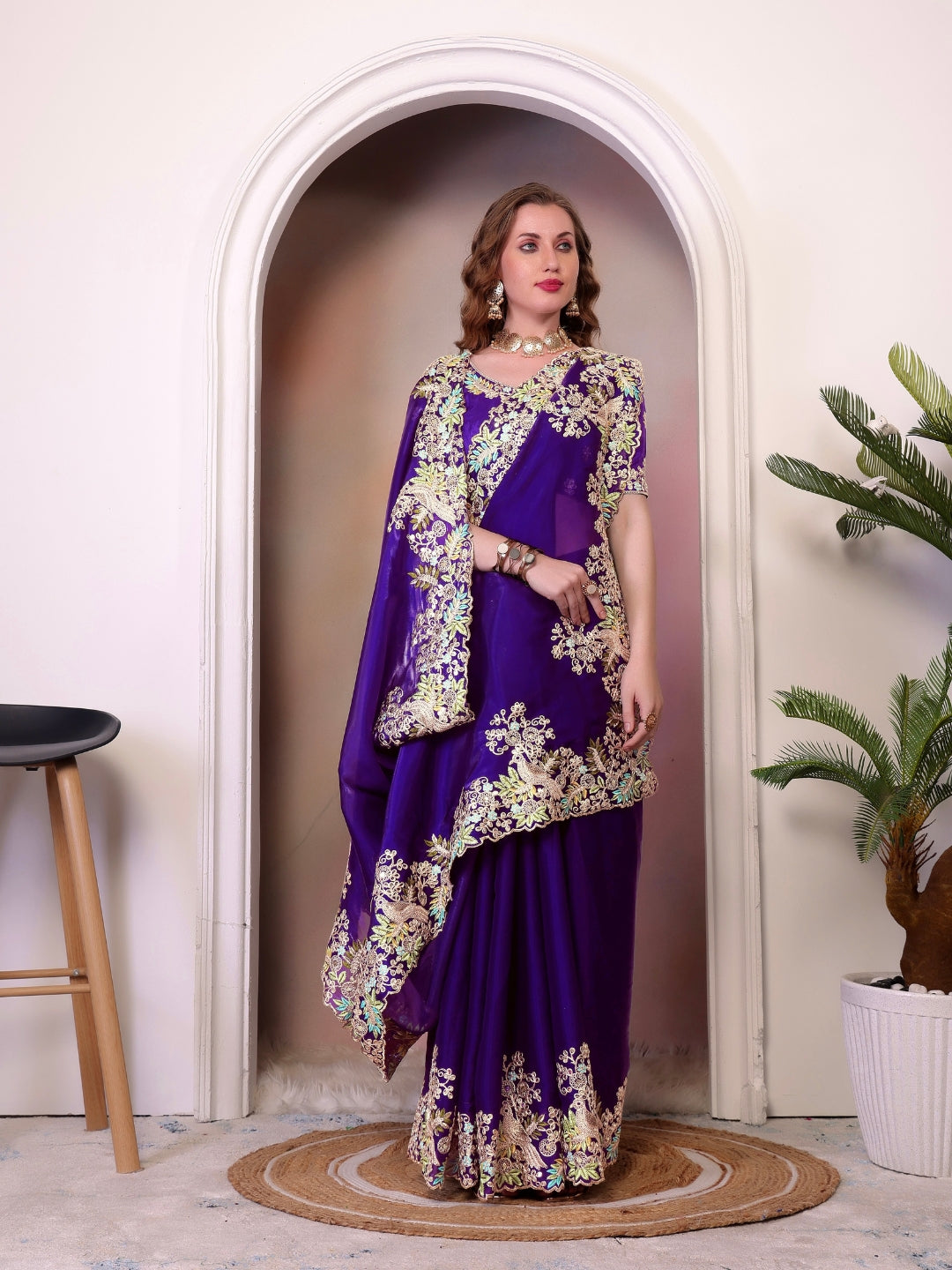 Urban Pallu Solid Silk Blend Festive Saree