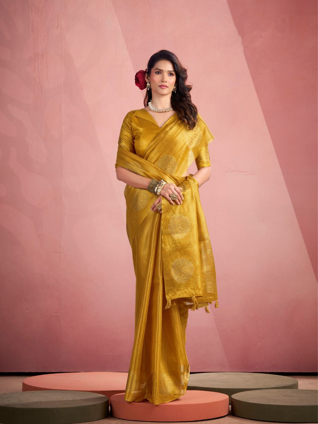 Urban Pallu Woven Design Silk Blend Traditional Saree