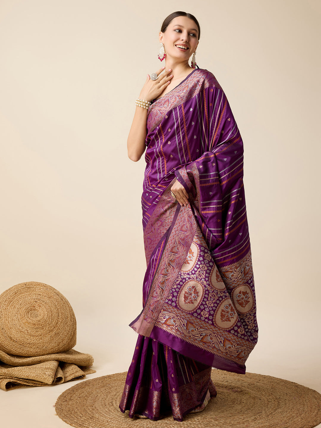 Urban Pallu Woven Design Silk Blend Party Saree