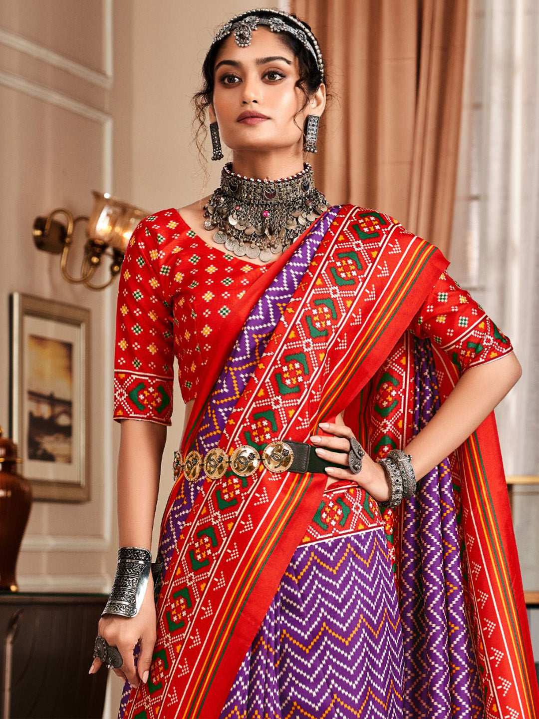 Urban Pallu Woven Design Cotton Blend Daily Saree