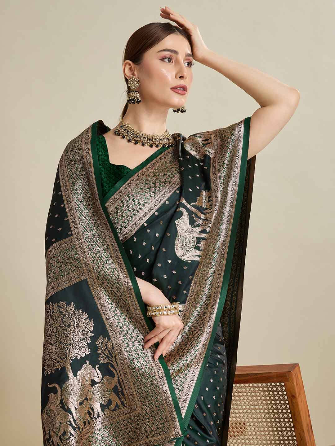 Urban Pallu Woven Design Silk Blend Party Saree