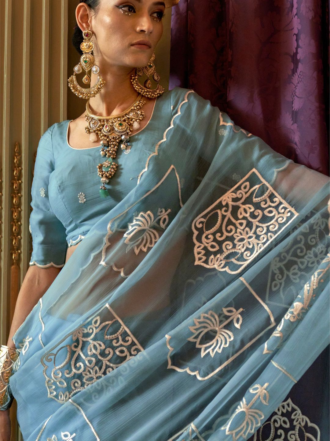 Urban Pallu Solid Poly Chiffon Daily Saree