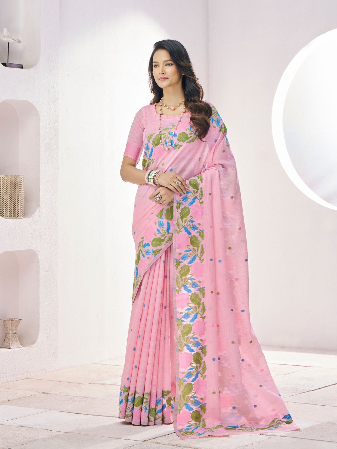 Urban Pallu Woven Design Silk Blend Daily Saree