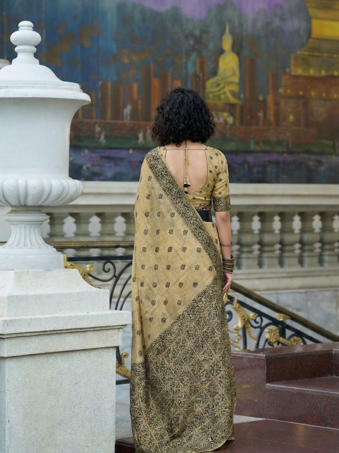 Urban Pallu Woven Design Cotton Blend Daily Saree