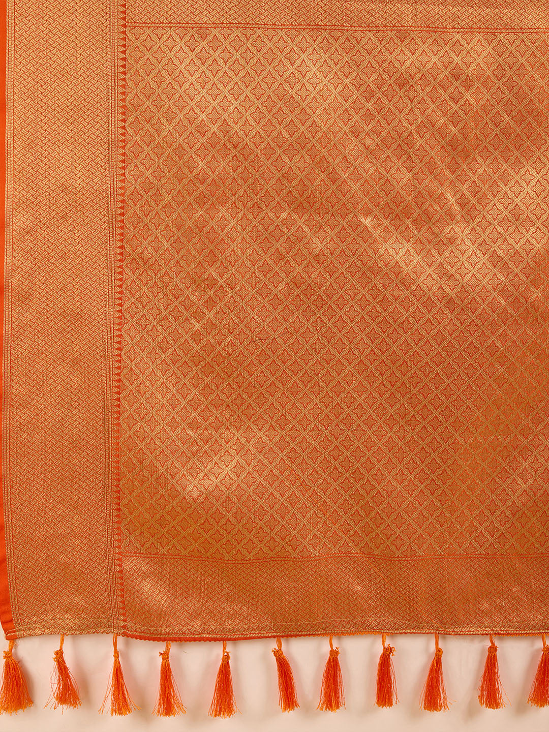 Urban Pallu Woven Design Silk Blend Party Saree