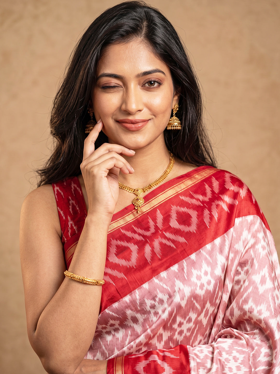 Urban Pallu Printed Silk Blend Festive Saree