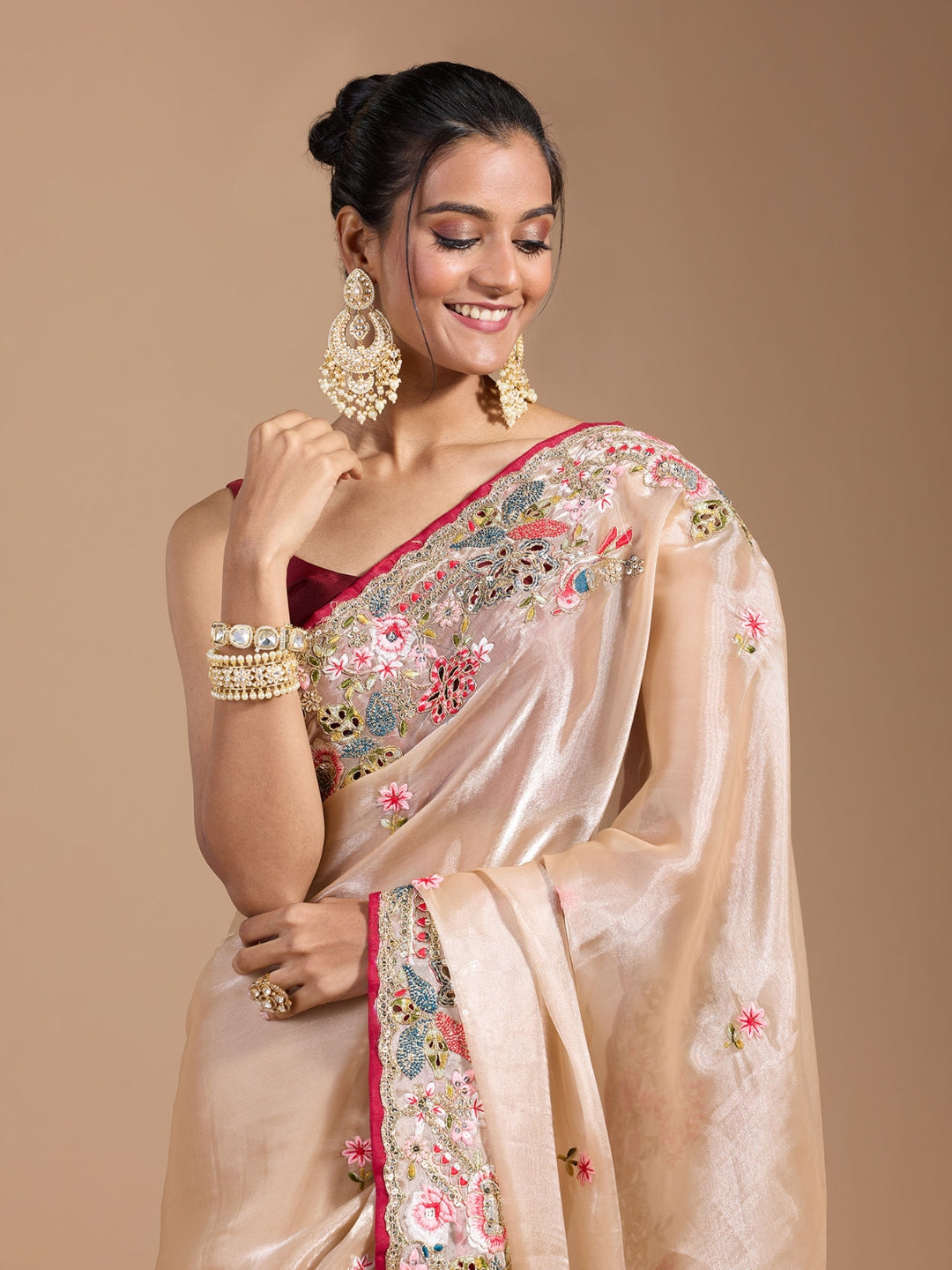 Urban Pallu Solid Tissue Festive Saree