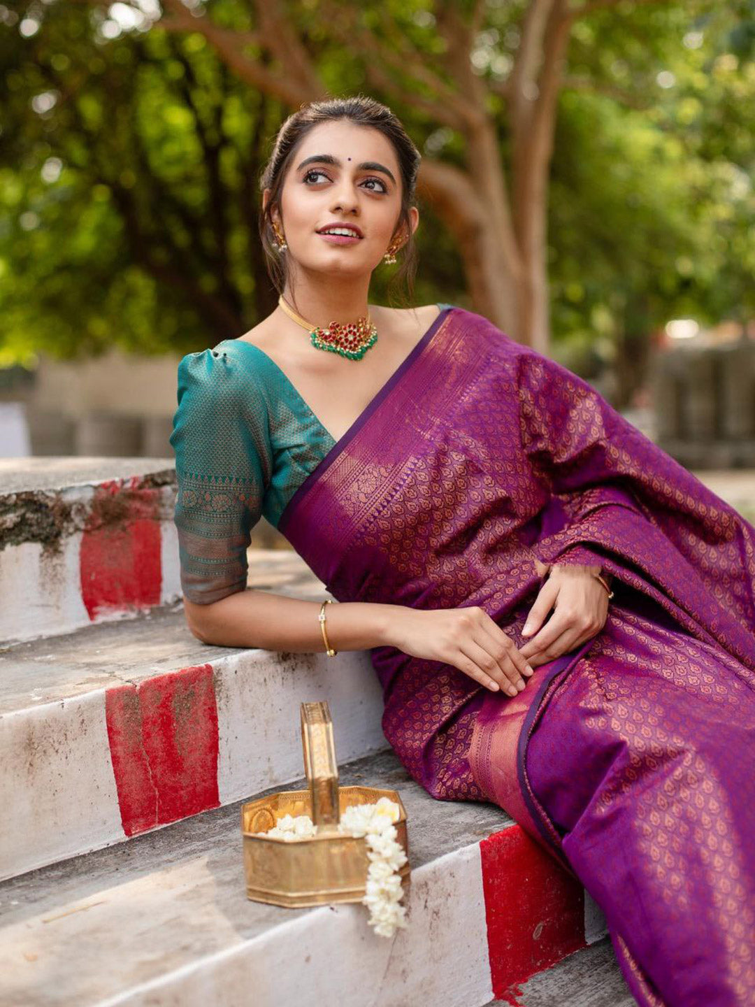 Urban Pallu Woven Design Silk Blend Traditional Saree