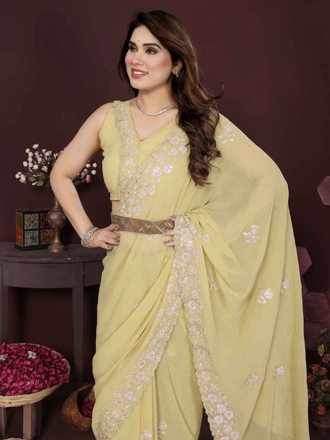 Urban Pallu Embroidered Poly Georgette Daily Saree