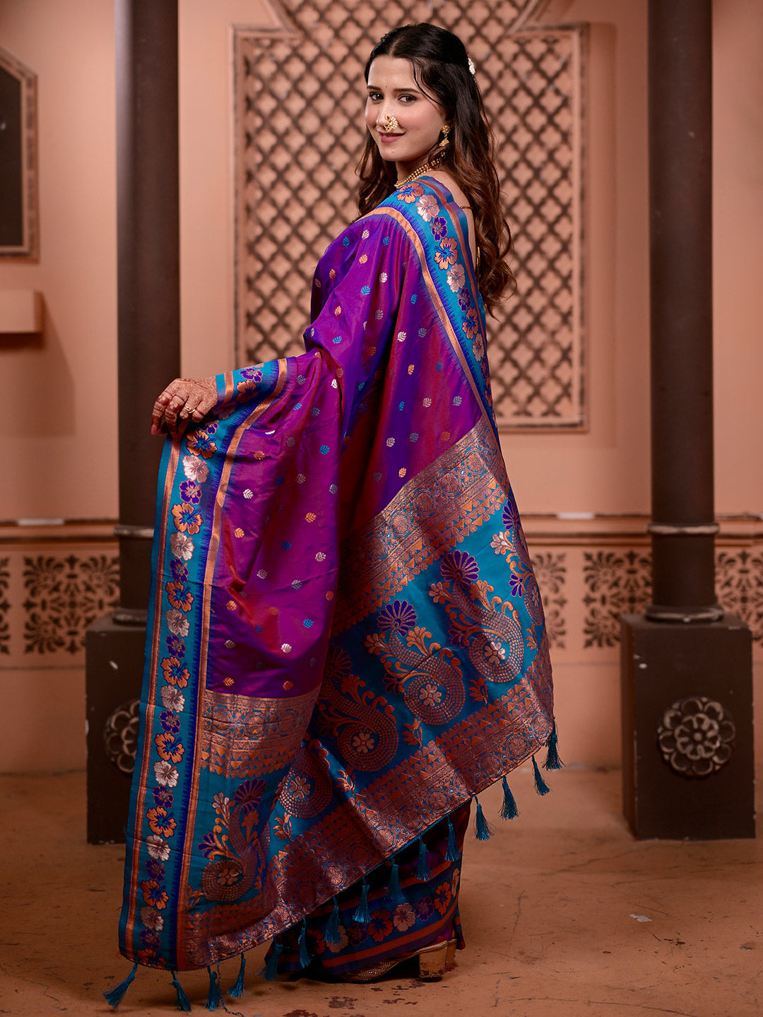 Urban Pallu Woven Design Silk Blend Traditional Saree