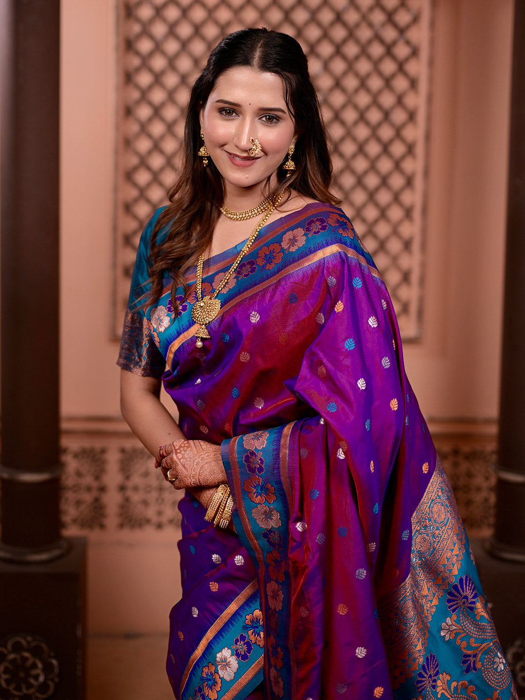 Urban Pallu Woven Design Silk Blend Traditional Saree