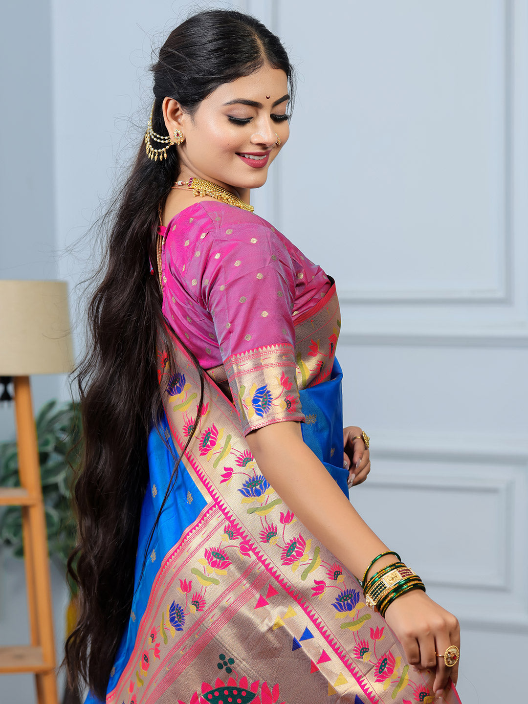 Urban Pallu Woven Design Silk Blend Traditional Saree