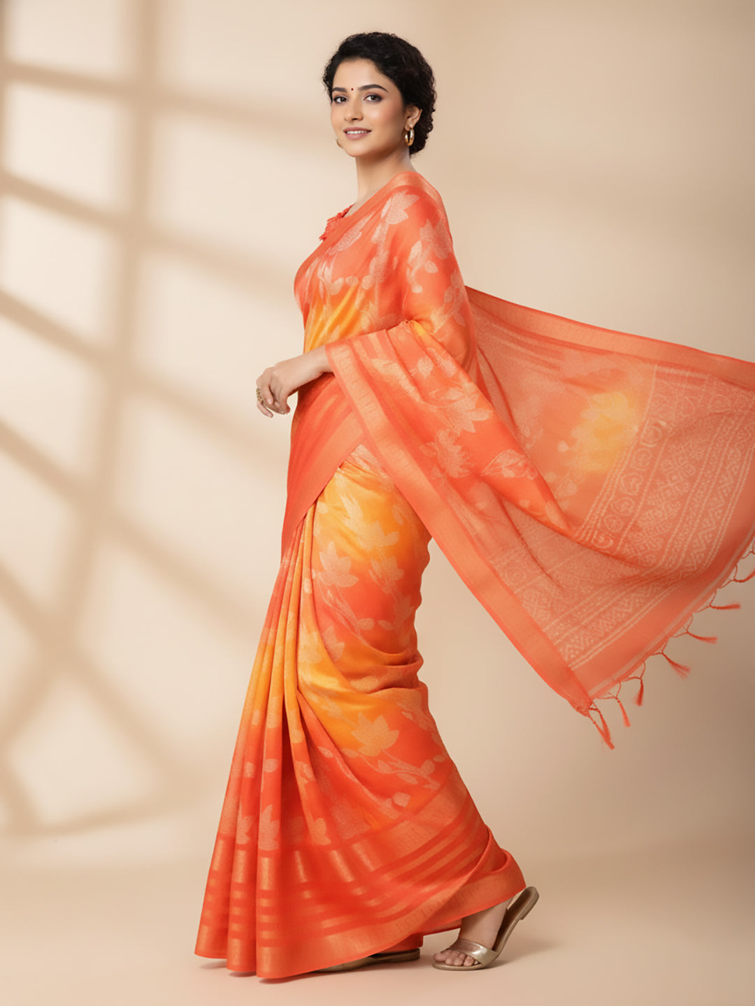 Urban Pallu Floral Sequinned Silk Blend Fusion Saree