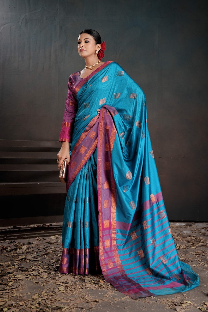 Urban Pallu Floral Sequinned Silk Blend Fusion Saree