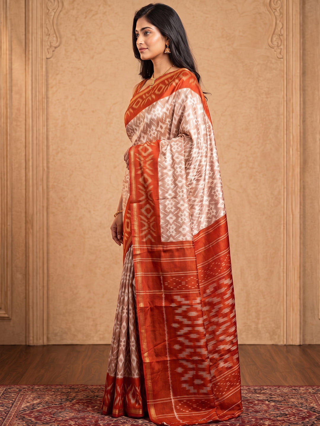 Urban Pallu Printed Silk Blend Festive Saree