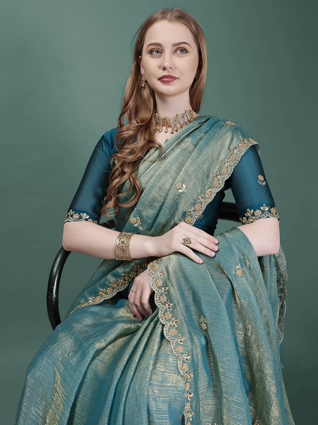 Urban Pallu Embroidered Organza Fusion Saree