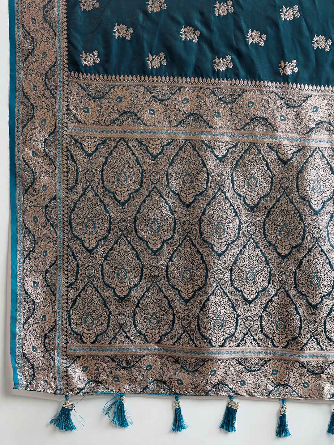 Urban Pallu Woven Design Silk Blend Party Saree