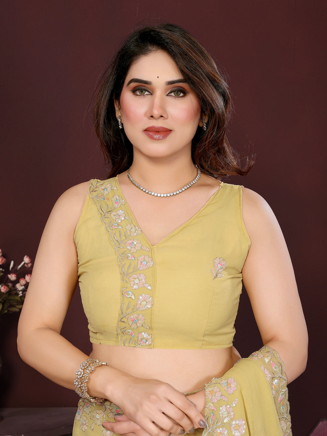 Urban Pallu Embroidered Poly Georgette Daily Saree