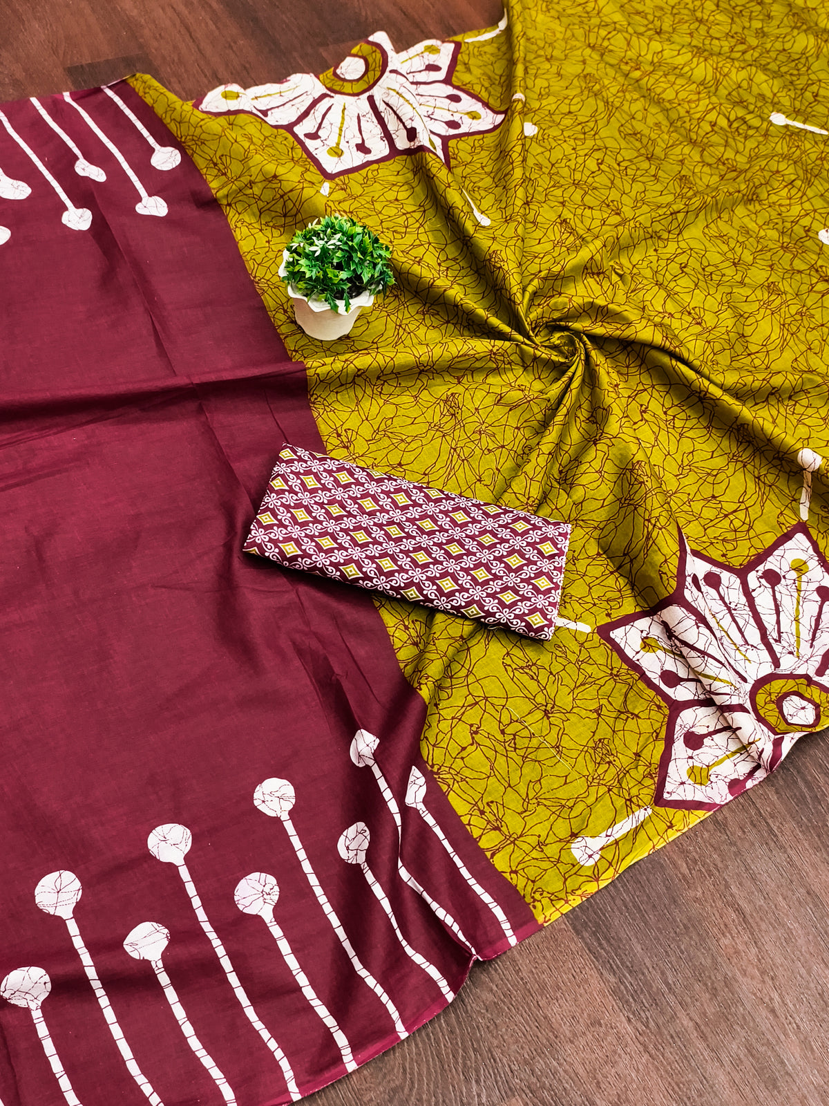 Urban Pallu Woven Design Pure Cotton Daily Saree