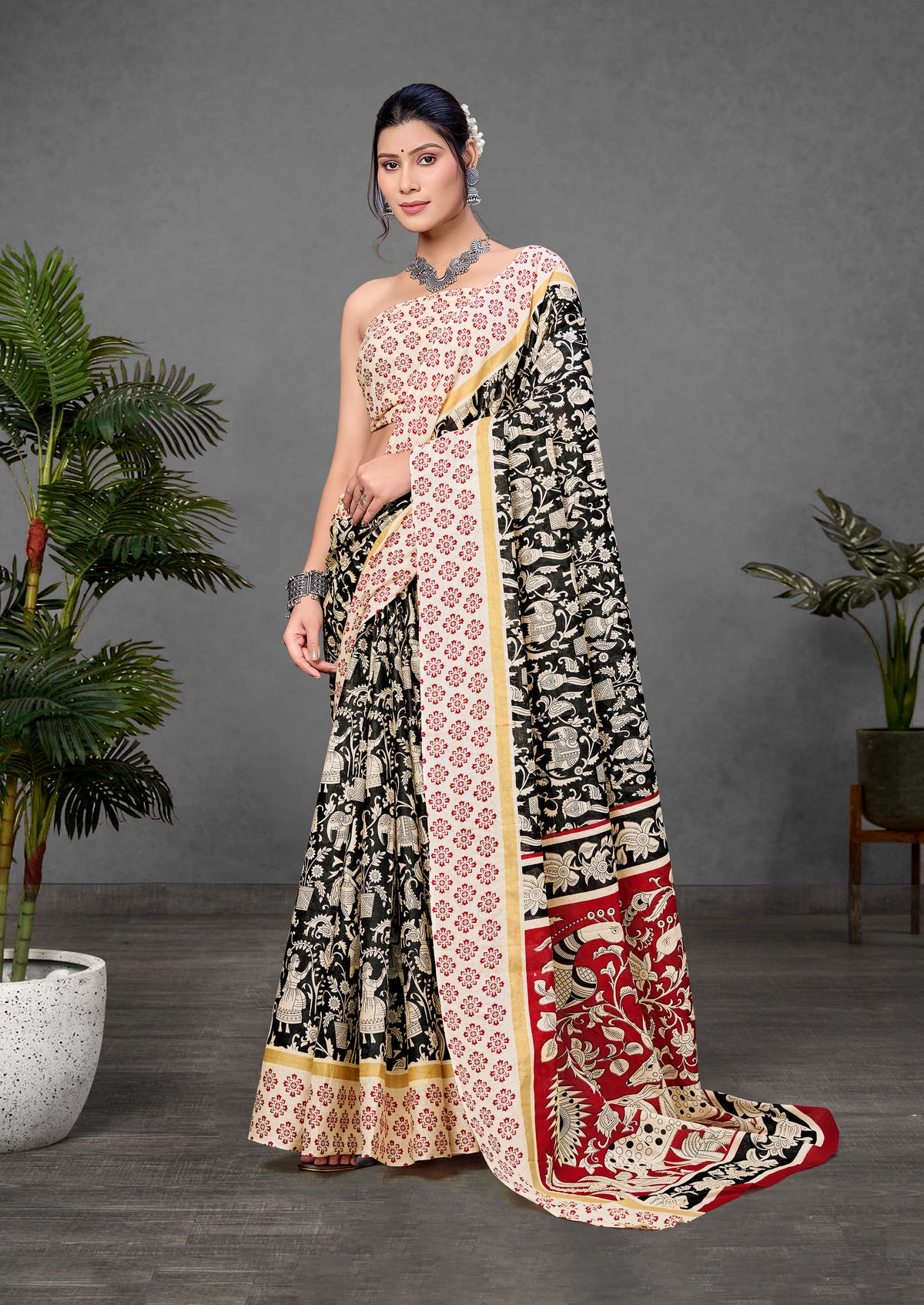 Urban Pallu Woven Design Pure Cotton Daily Saree