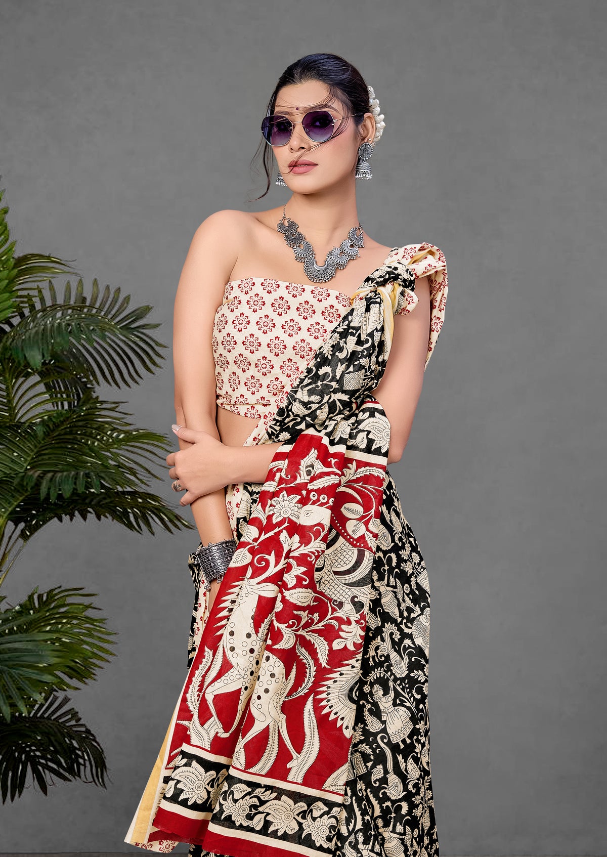Urban Pallu Woven Design Pure Cotton Daily Saree