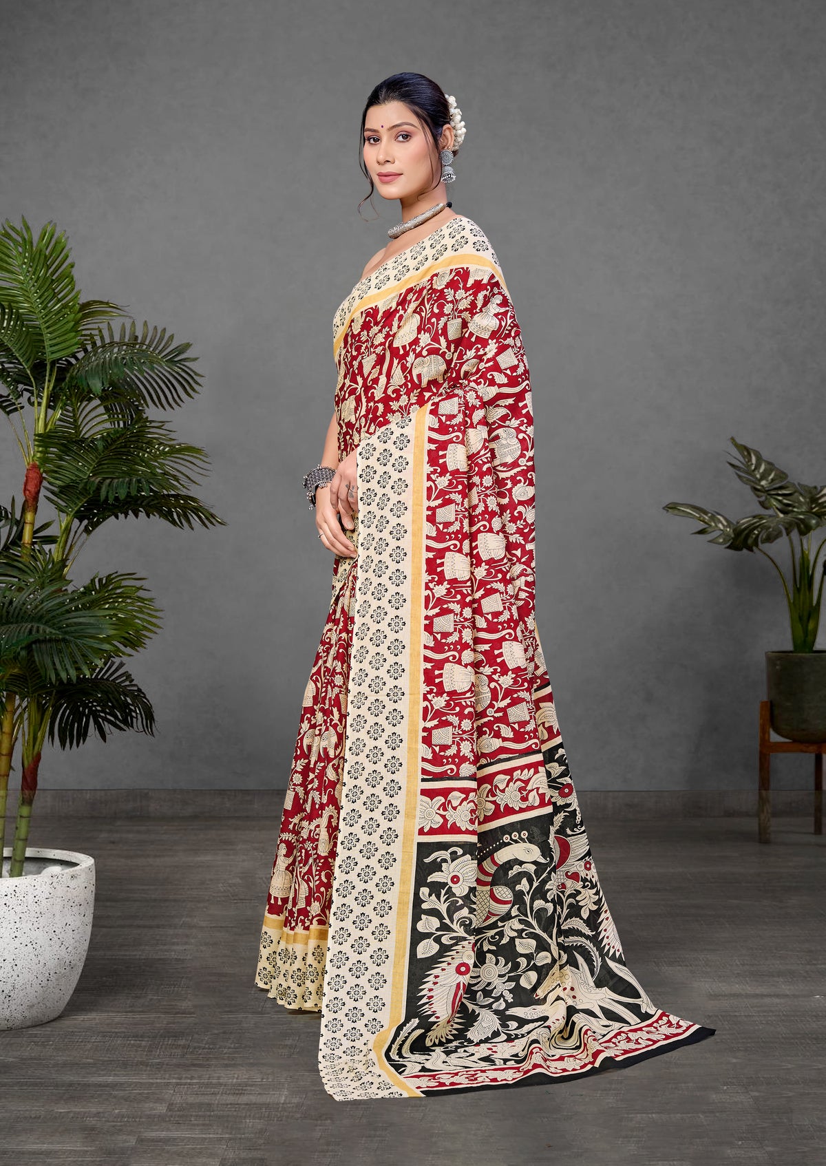 Urban Pallu Woven Design Pure Cotton Daily Saree