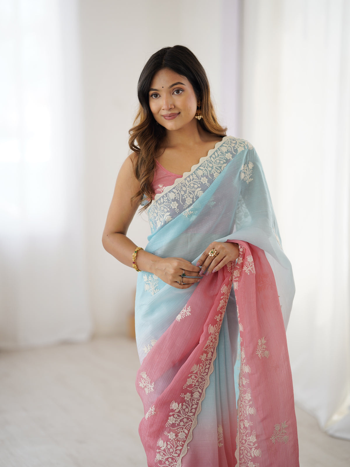 Urban Pallu Embroidered Organza Party Saree