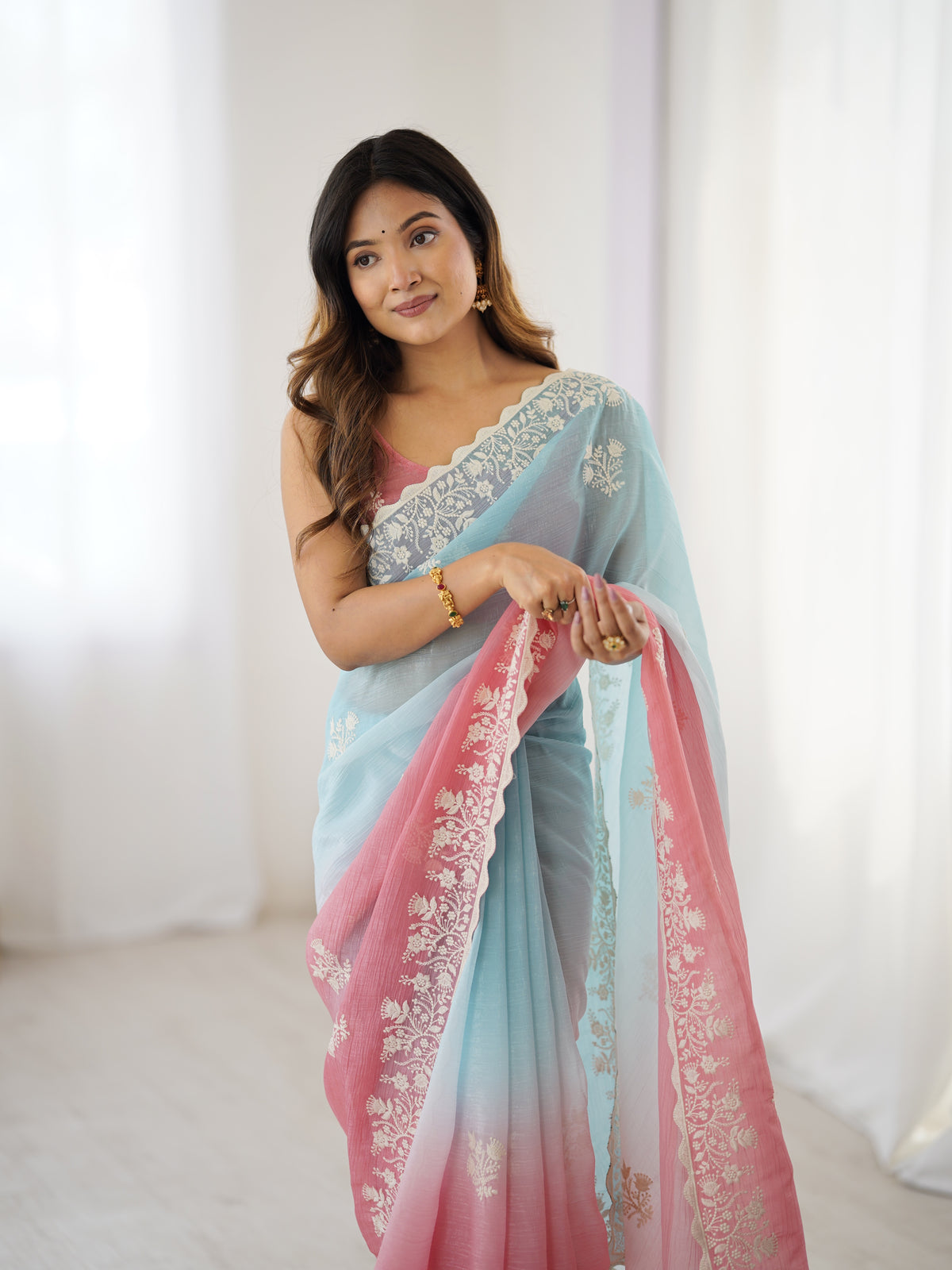 Urban Pallu Embroidered Organza Party Saree